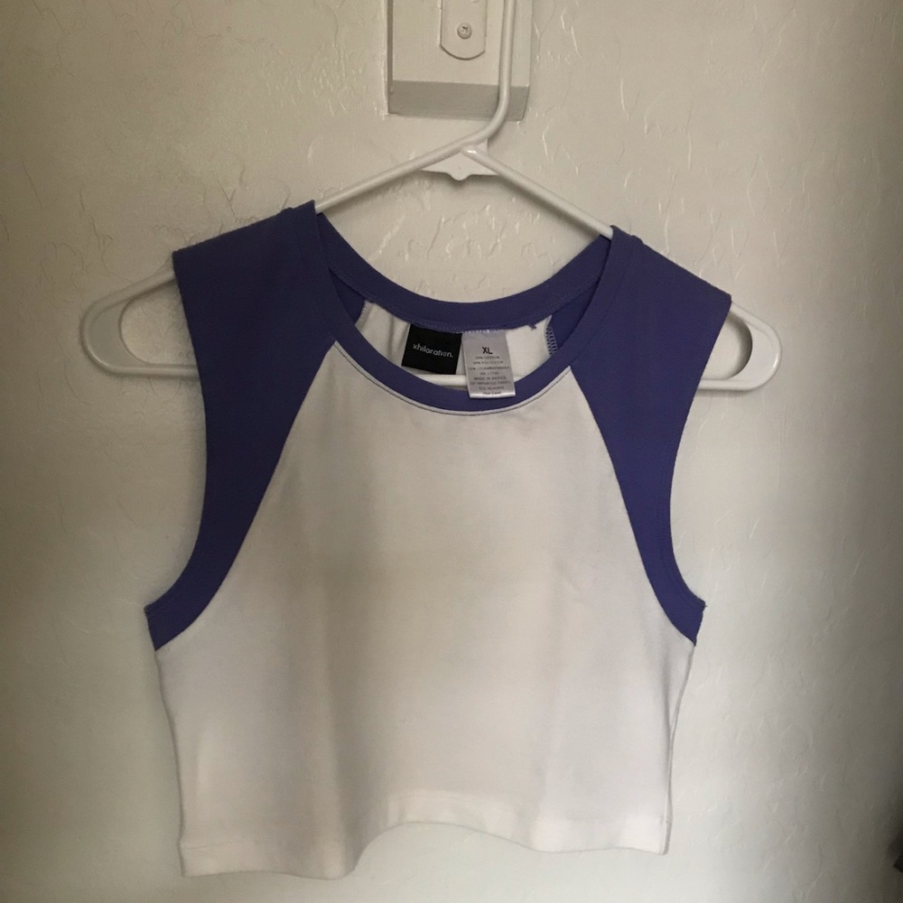 Xhilaration, Size XL, Purple and White stop